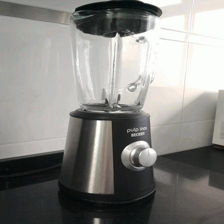 Liquidificadora Pulp Becken 