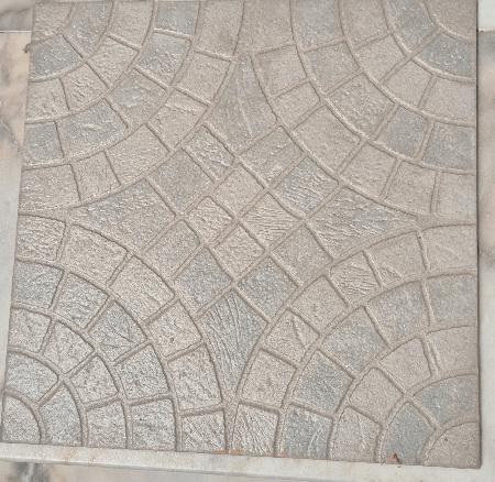 Compro este azulejo UCEL 91101112