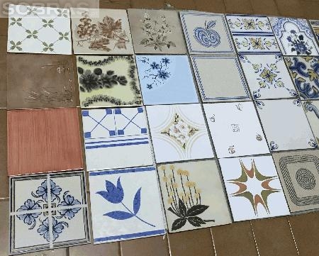 V�rios Azulejos antigos 15x15cm