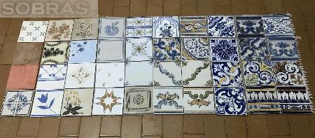 V�rios Azulejos antigos 15x15cm