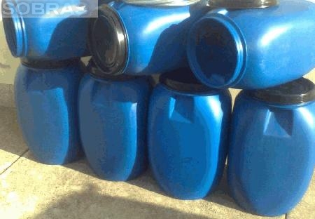 Barricas pl�sticas de 60 litros com tampa