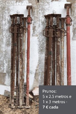 Prumos: 5 x 2.5 metros e 1 x 3 metros 